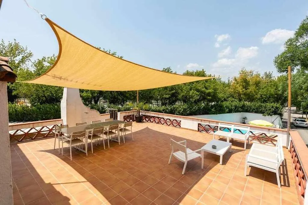 Newly Renovated Room W Pool & Bikeparking Girona Hiszpania