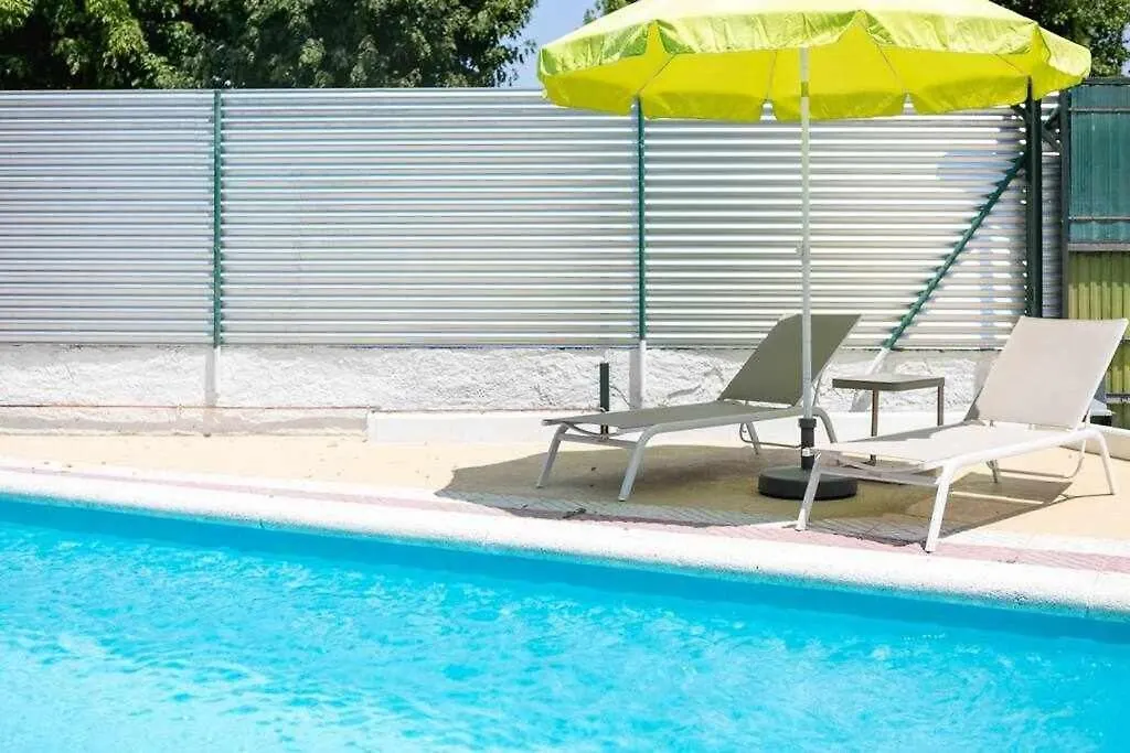 Newly Renovated Room W Pool & Bikeparking Girona